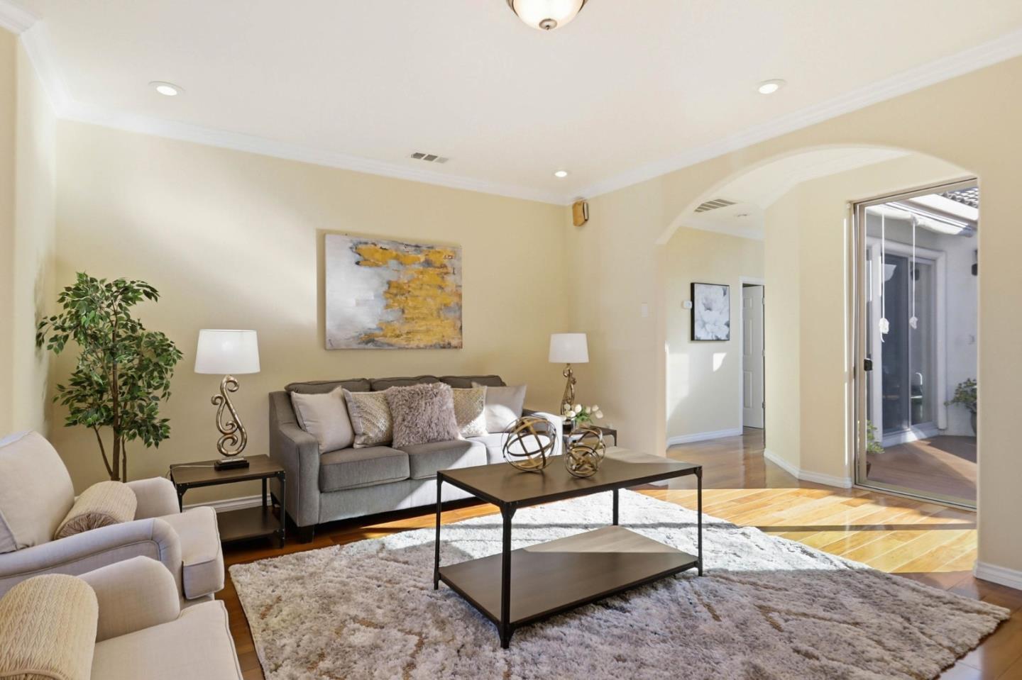 Detail Gallery Image 10 of 49 For 1352 S Stelling Rd, Cupertino,  CA 95014 - 4 Beds | 3/1 Baths