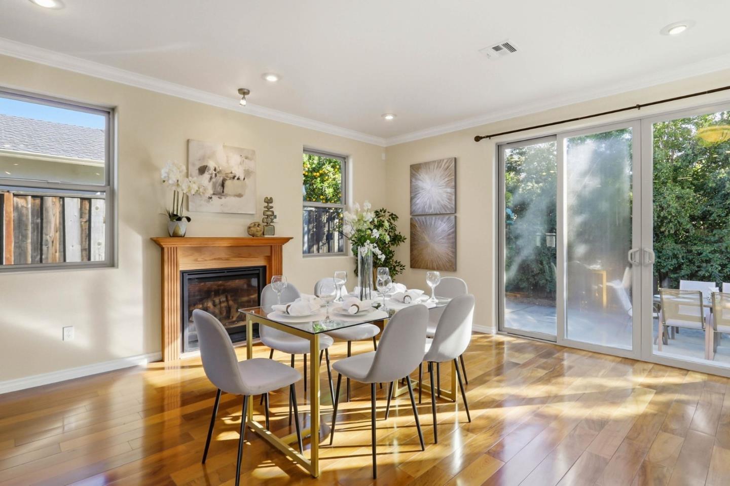 Detail Gallery Image 21 of 49 For 1352 S Stelling Rd, Cupertino,  CA 95014 - 4 Beds | 3/1 Baths