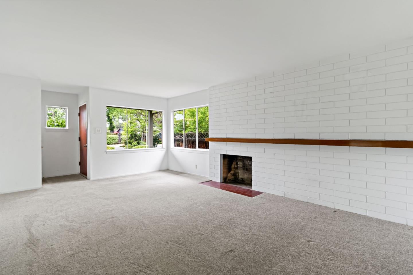 Detail Gallery Image 16 of 28 For 744 Mayview, Palo Alto,  CA 94303 - 3 Beds | 1 Baths