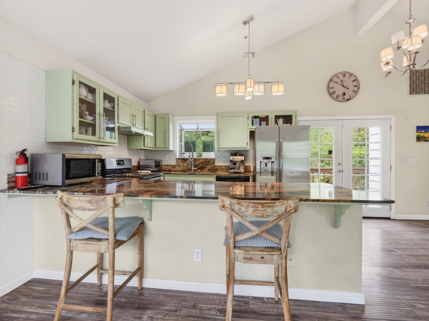 Detail Gallery Image 13 of 57 For 888 Bonita Dr, Aptos,  CA 95003 - 3 Beds | 2 Baths