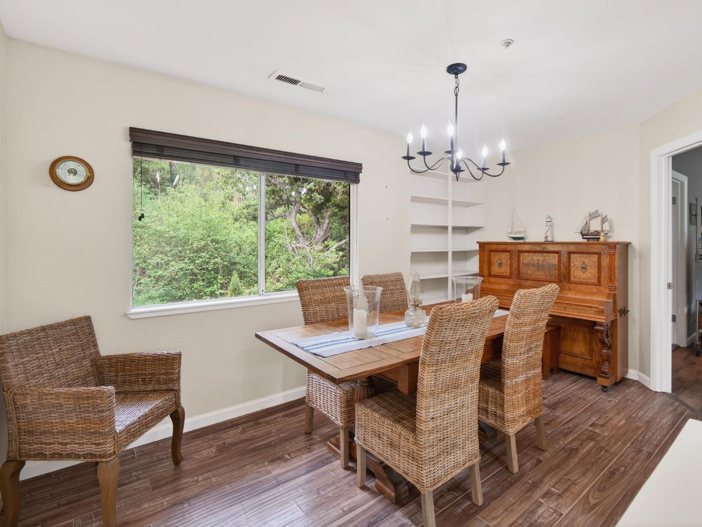 Detail Gallery Image 20 of 57 For 888 Bonita Dr, Aptos,  CA 95003 - 3 Beds | 2 Baths