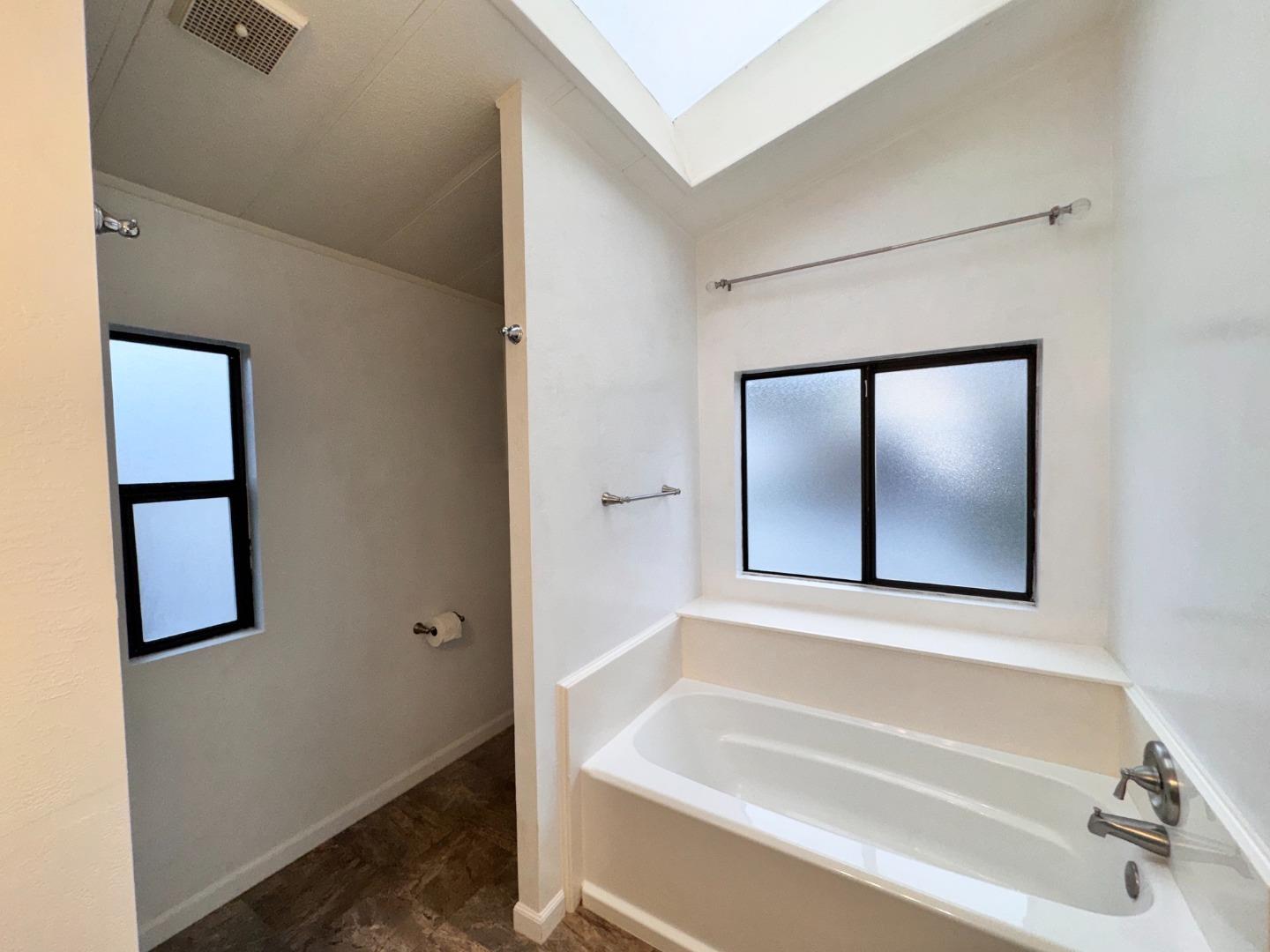 Detail Gallery Image 9 of 10 For 43 Seascape Dr #43,  Half Moon Bay,  CA 94019 - 2 Beds | 2 Baths