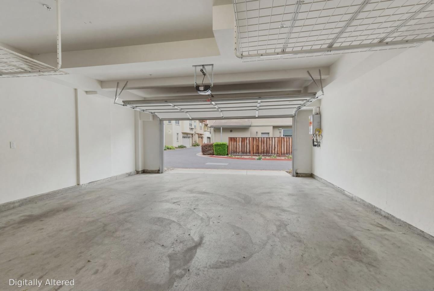 Detail Gallery Image 29 of 36 For 2737 5th St, Alameda,  CA 94501 - 3 Beds | 3/1 Baths