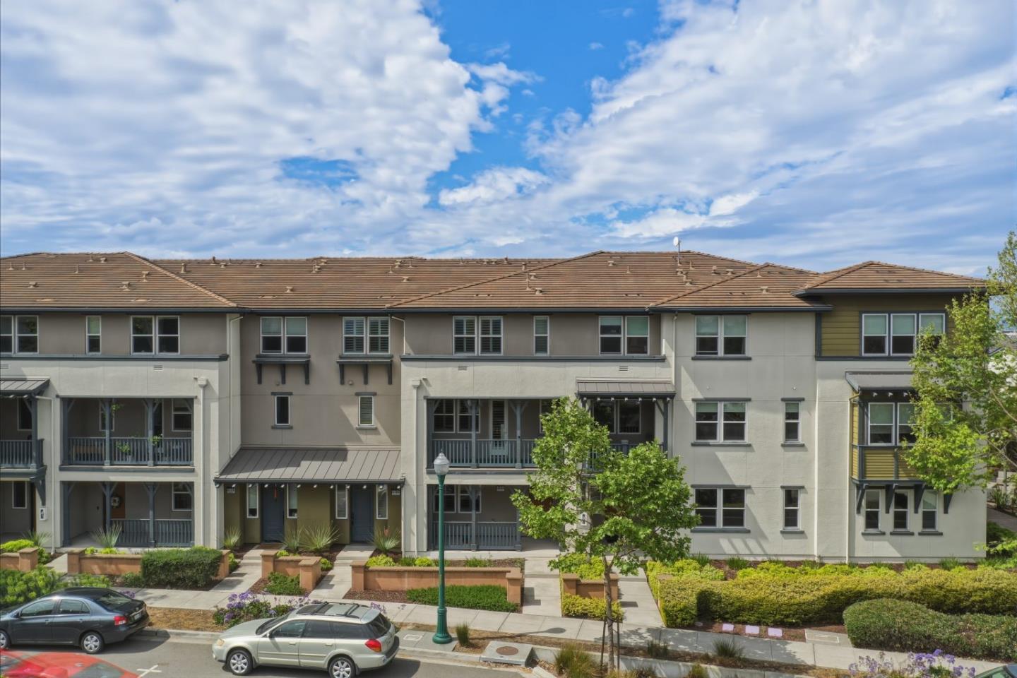 Detail Gallery Image 33 of 36 For 2737 5th St, Alameda,  CA 94501 - 3 Beds | 3/1 Baths