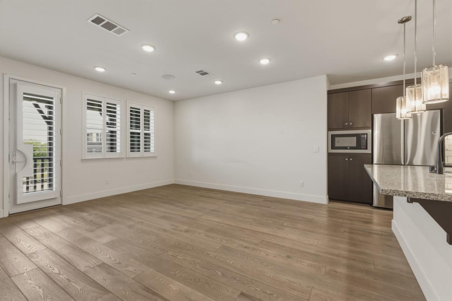 2737 5th Street, Alameda, CA, 94501