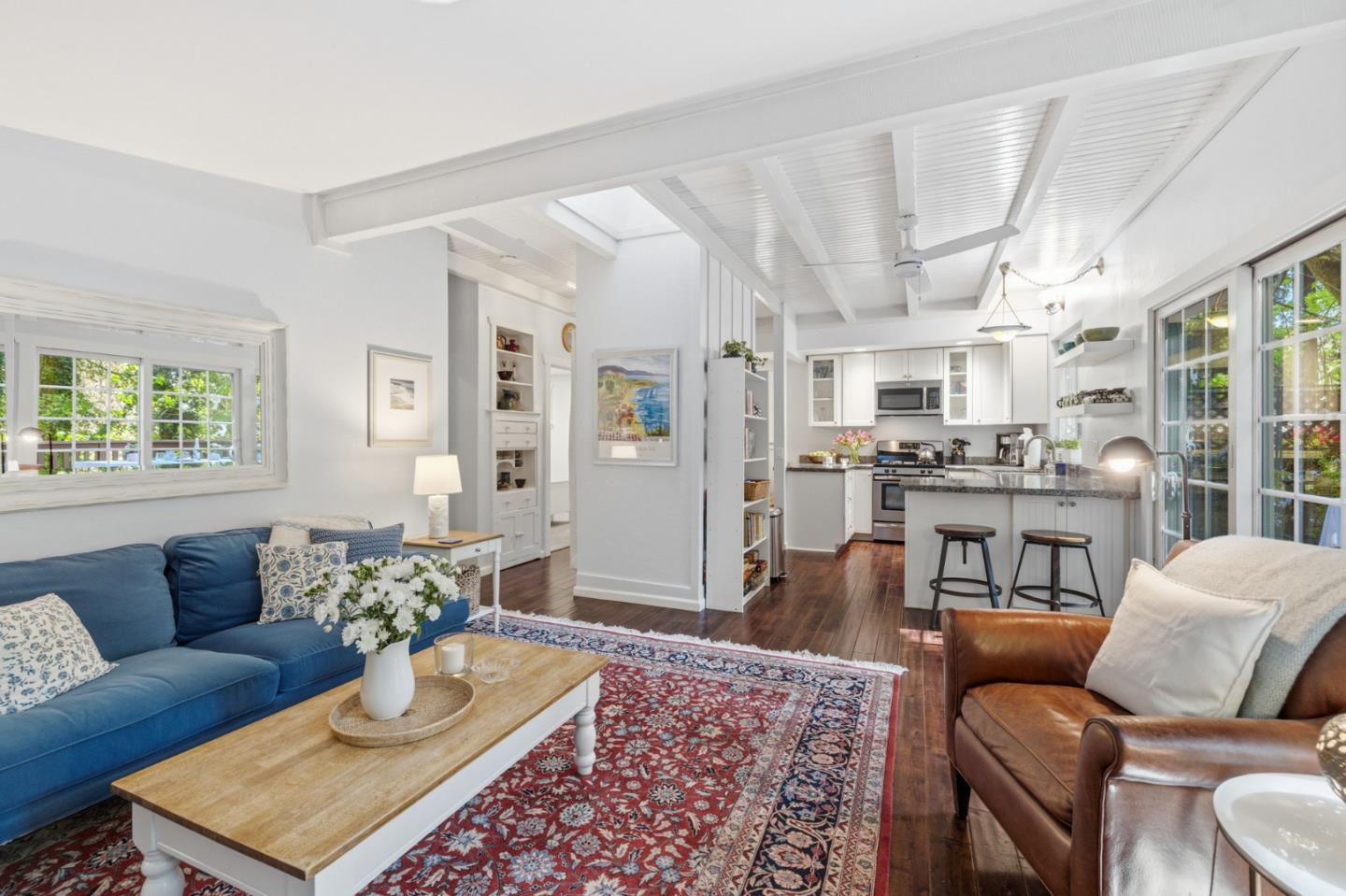 Detail Gallery Image 8 of 52 For 11931 Highway 9, Boulder Creek,  CA 95006 - 2 Beds | 1 Baths