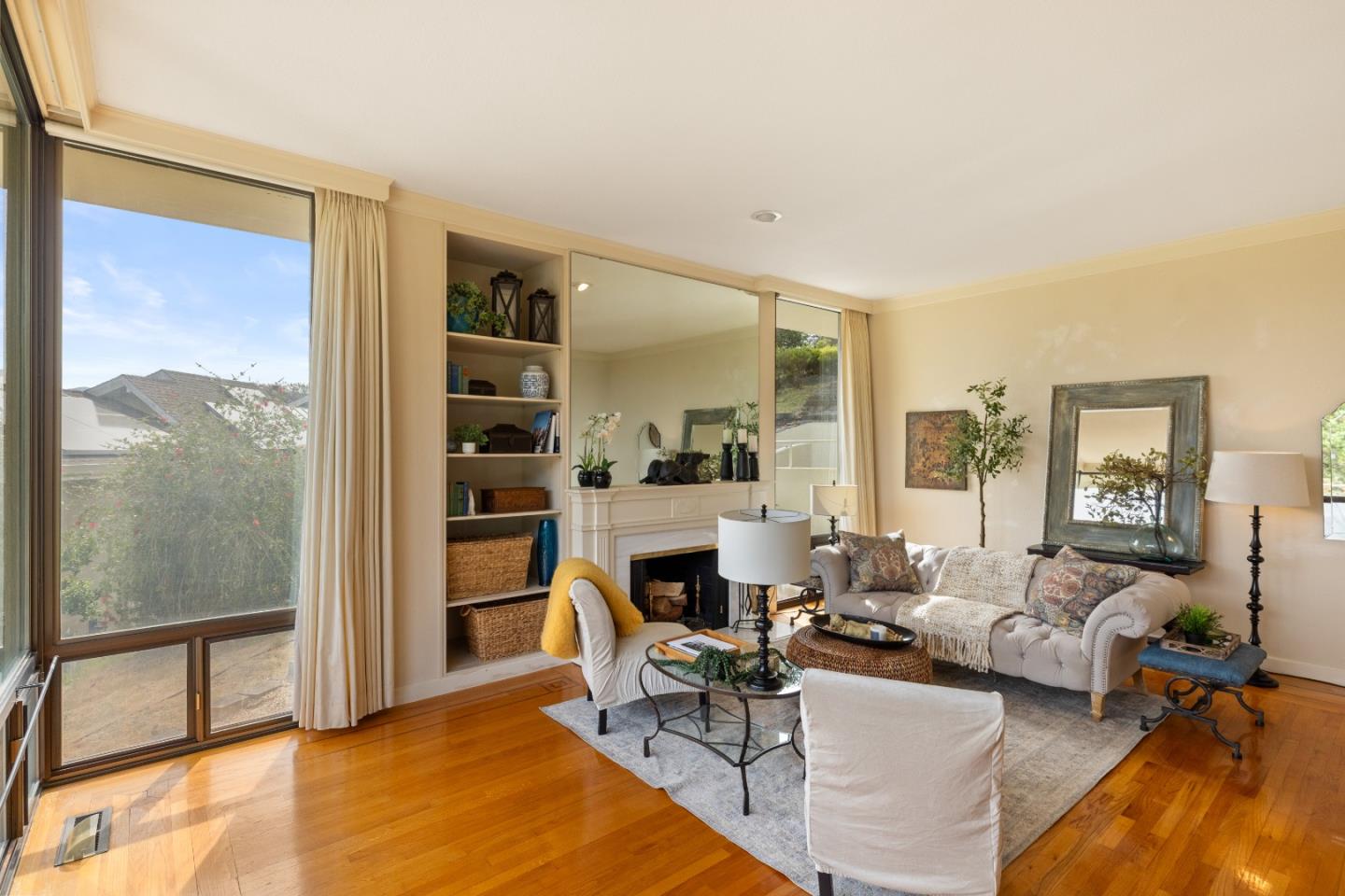 Detail Gallery Image 12 of 53 For 13538 Paseo Terrano, Corral De Tierra,  CA 93908 - 3 Beds | 3 Baths