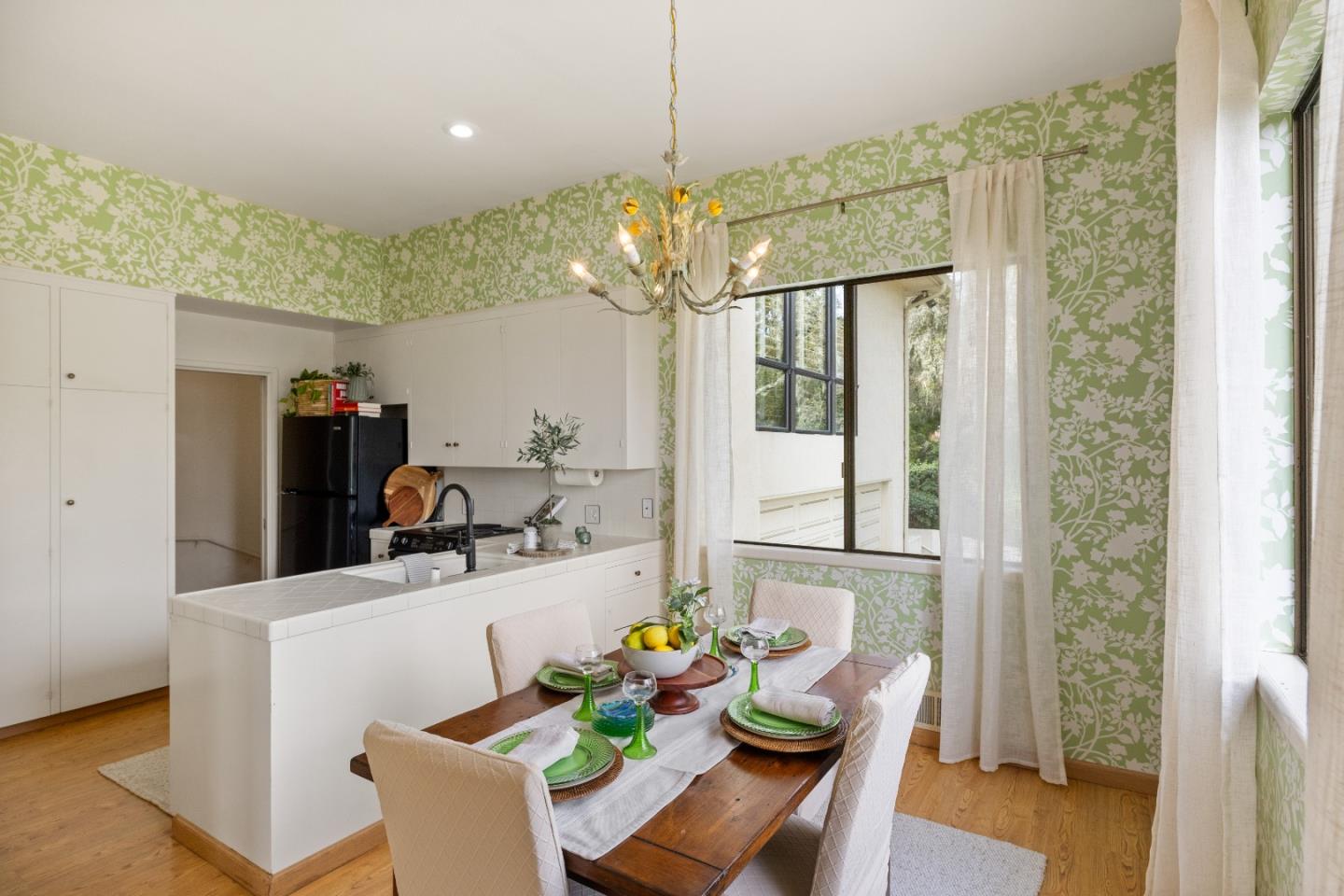 Detail Gallery Image 21 of 53 For 13538 Paseo Terrano, Corral De Tierra,  CA 93908 - 3 Beds | 3 Baths