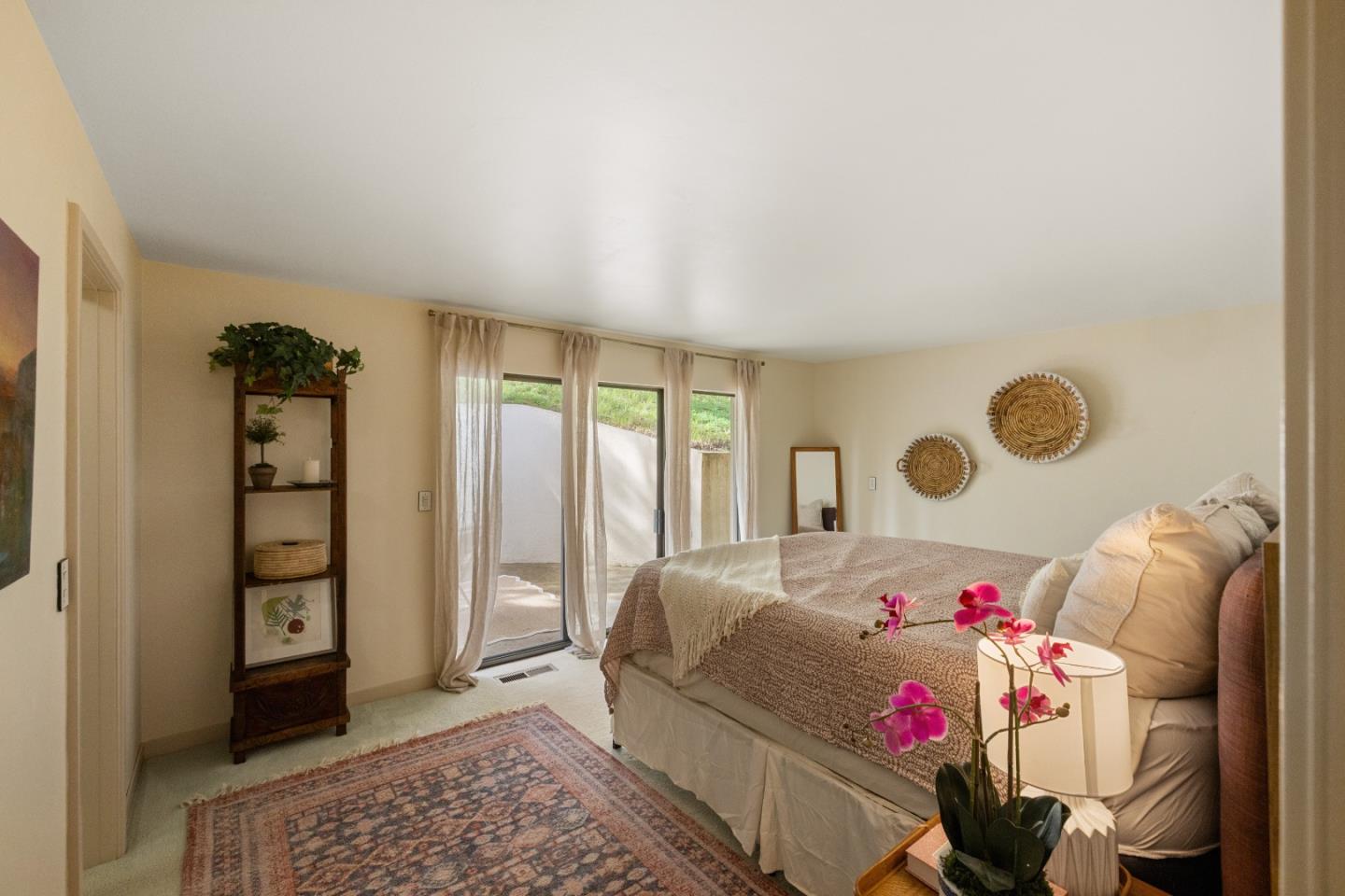 Detail Gallery Image 33 of 53 For 13538 Paseo Terrano, Corral De Tierra,  CA 93908 - 3 Beds | 3 Baths