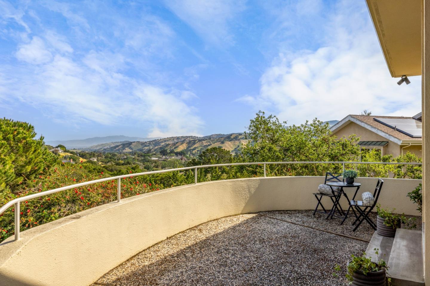 Detail Gallery Image 4 of 53 For 13538 Paseo Terrano, Corral De Tierra,  CA 93908 - 3 Beds | 3 Baths