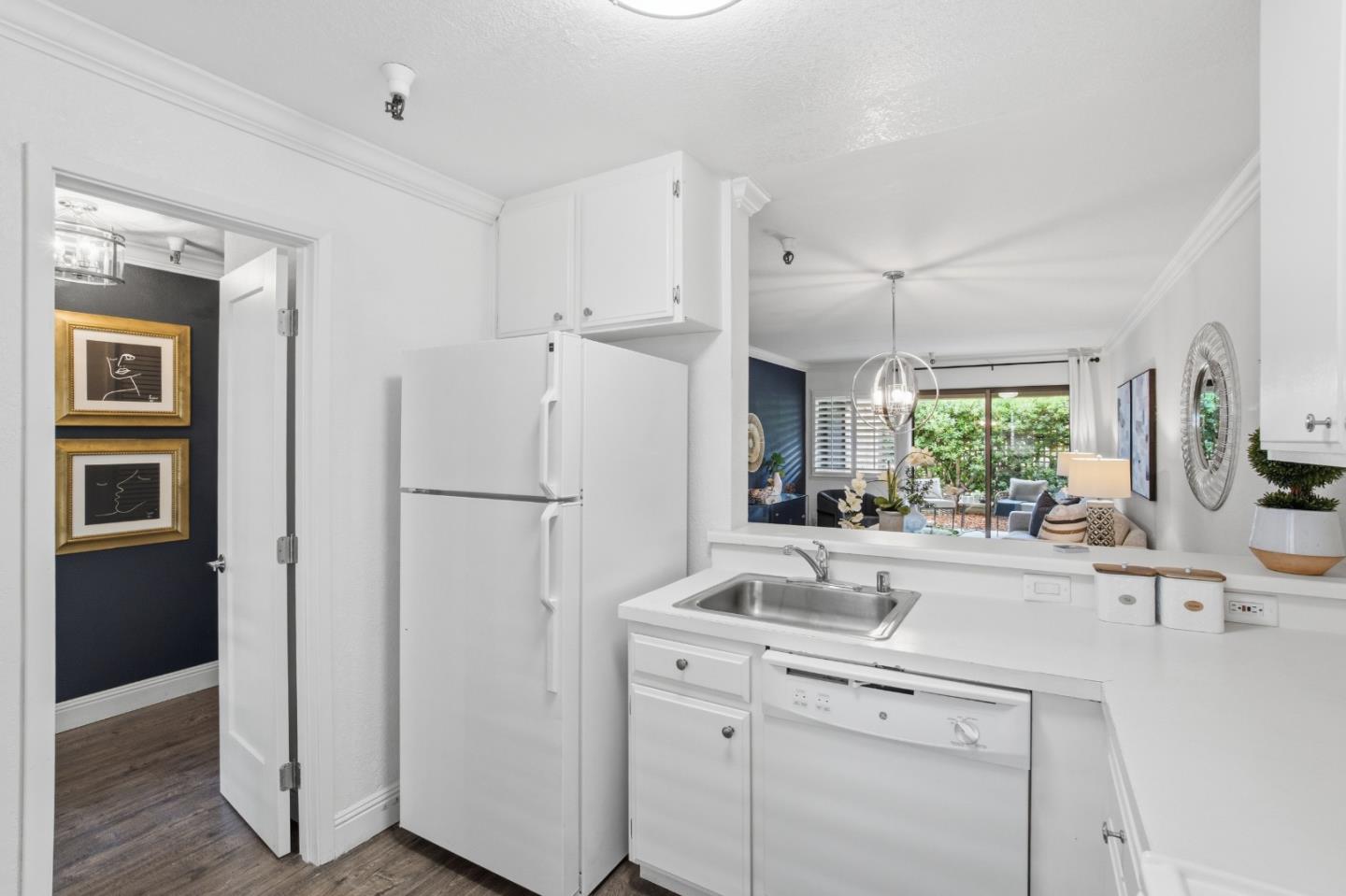 Detail Gallery Image 19 of 48 For 449 Alberto Way #C134,  Los Gatos,  CA 95032 - 2 Beds | 1 Baths