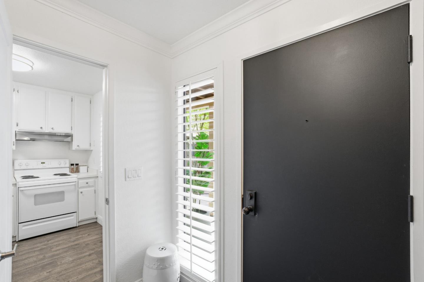 Detail Gallery Image 8 of 48 For 449 Alberto Way #C134,  Los Gatos,  CA 95032 - 2 Beds | 1 Baths