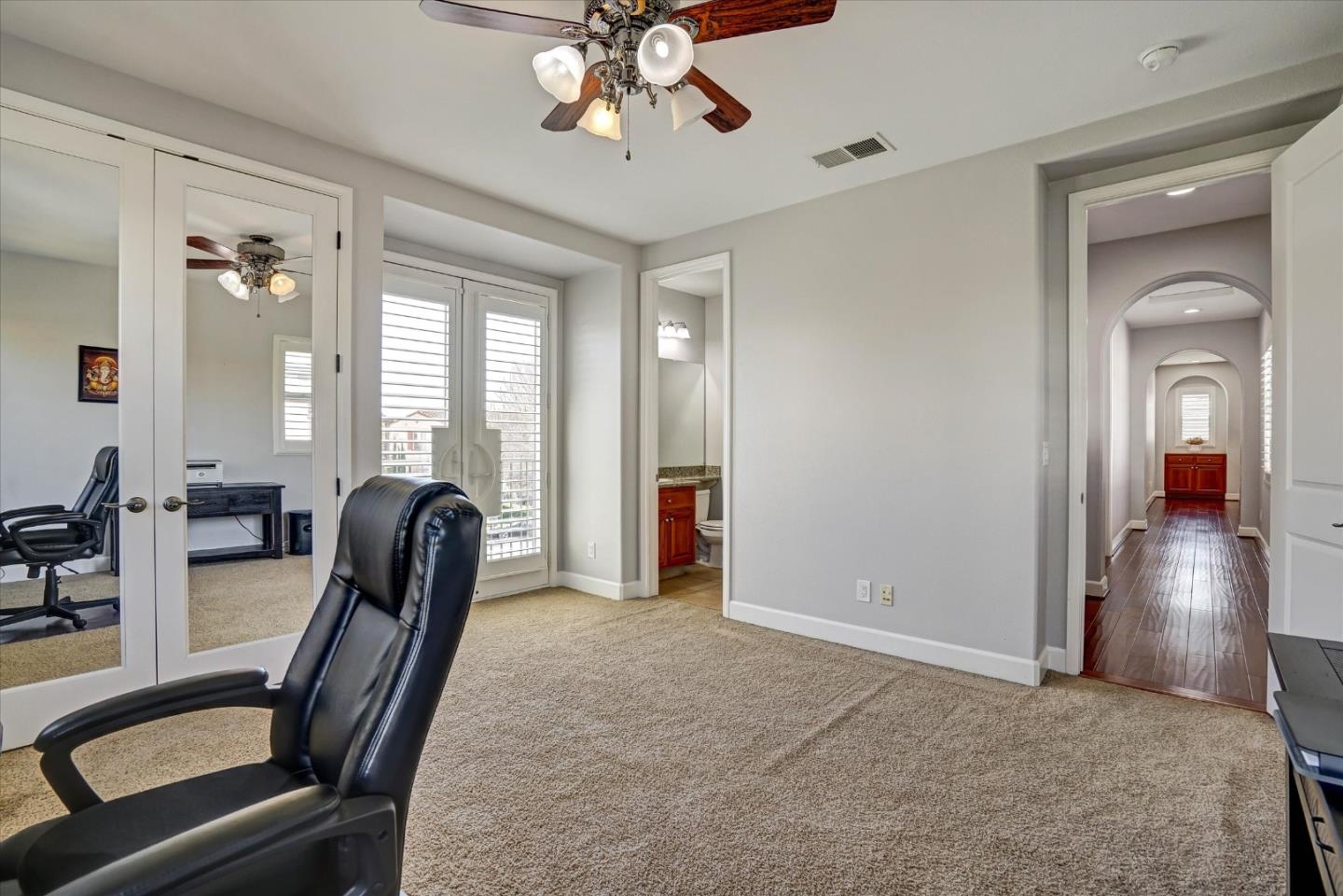 Detail Gallery Image 29 of 36 For 233 Snowdrop Ct, San Ramon,  CA 94582 - 5 Beds | 5/1 Baths