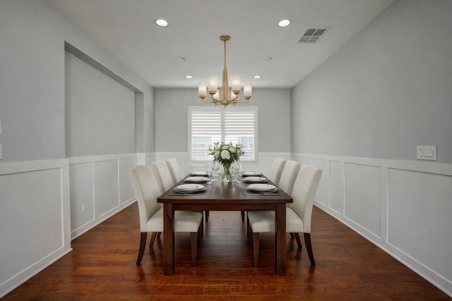 Detail Gallery Image 5 of 36 For 233 Snowdrop Ct, San Ramon,  CA 94582 - 5 Beds | 5/1 Baths