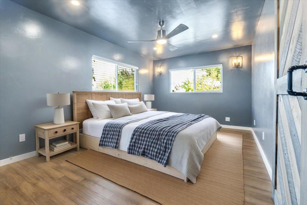 Detail Gallery Image 8 of 21 For 570 Casanova Ave, Monterey,  CA 93940 - 2 Beds | 2 Baths