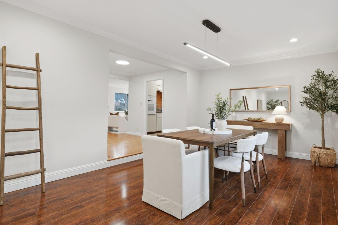 Detail Gallery Image 16 of 58 For 3240 Santa Maria Ave, Santa Clara,  CA 95051 - 3 Beds | 2 Baths