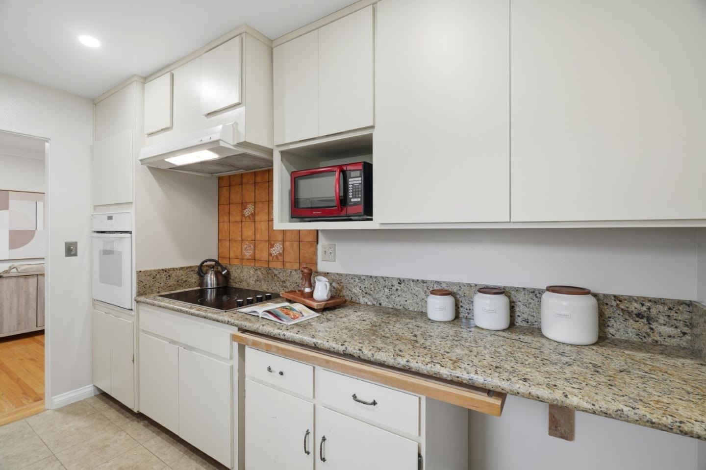 Detail Gallery Image 21 of 58 For 3240 Santa Maria Ave, Santa Clara,  CA 95051 - 3 Beds | 2 Baths