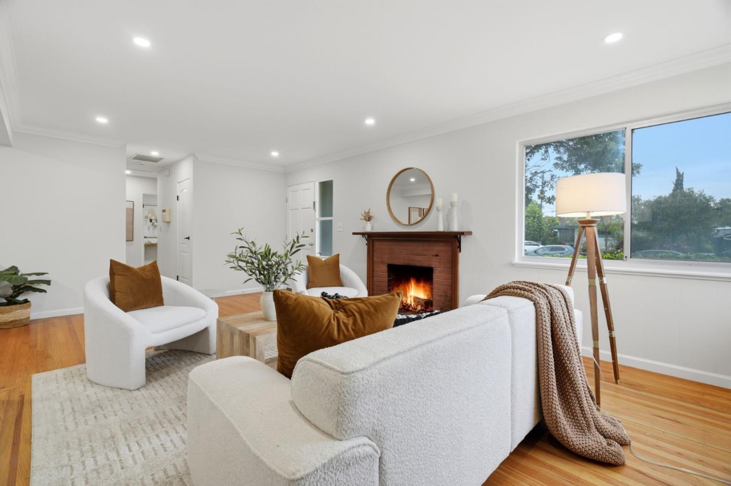 Detail Gallery Image 3 of 58 For 3240 Santa Maria Ave, Santa Clara,  CA 95051 - 3 Beds | 2 Baths