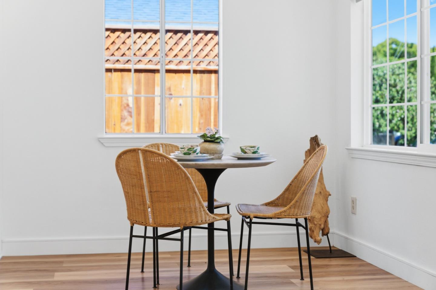 Detail Gallery Image 10 of 56 For 1257 Laurel Ave, East Palo Alto,  CA 94303 - 3 Beds | 1 Baths