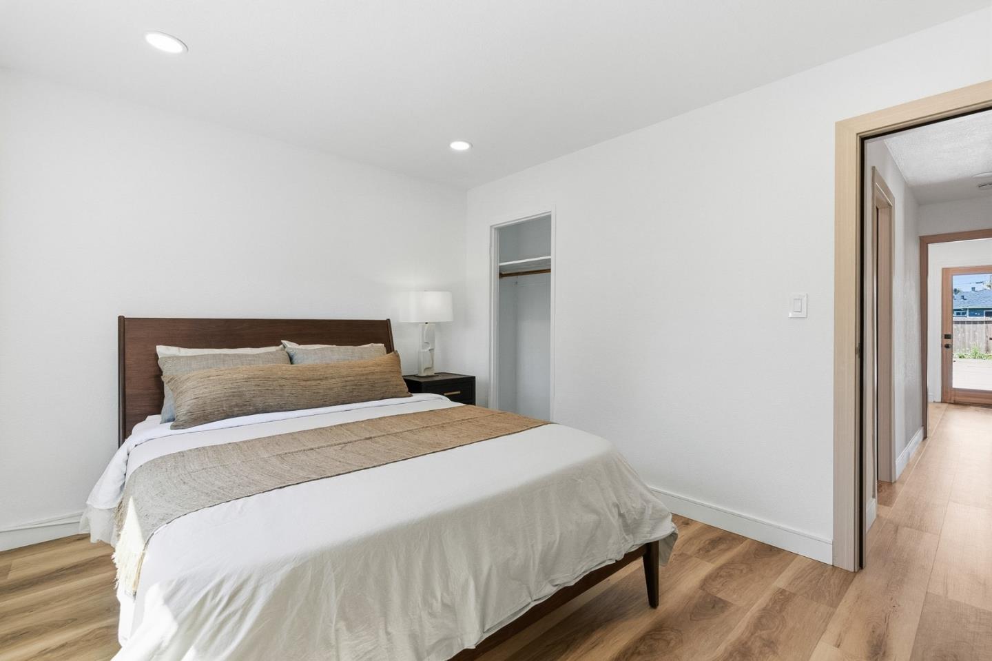 Detail Gallery Image 26 of 56 For 1257 Laurel Ave, East Palo Alto,  CA 94303 - 3 Beds | 1 Baths