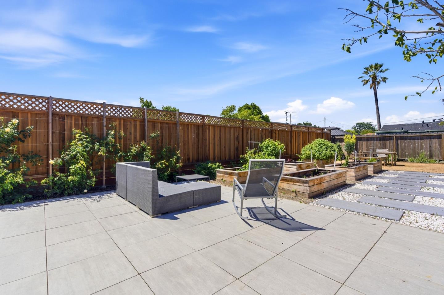 Detail Gallery Image 41 of 56 For 1257 Laurel Ave, East Palo Alto,  CA 94303 - 3 Beds | 1 Baths