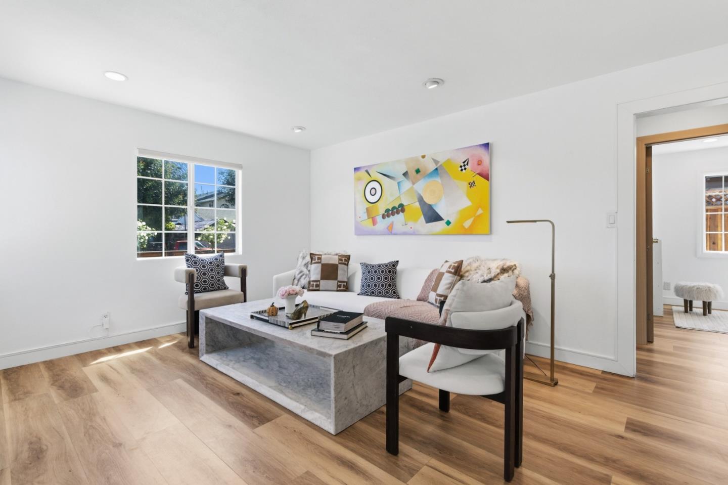 Detail Gallery Image 5 of 56 For 1257 Laurel Ave, East Palo Alto,  CA 94303 - 3 Beds | 1 Baths