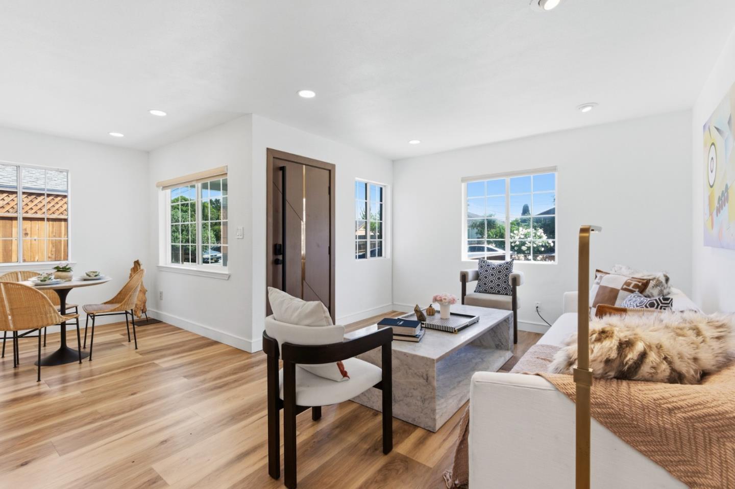 Detail Gallery Image 8 of 56 For 1257 Laurel Ave, East Palo Alto,  CA 94303 - 3 Beds | 1 Baths