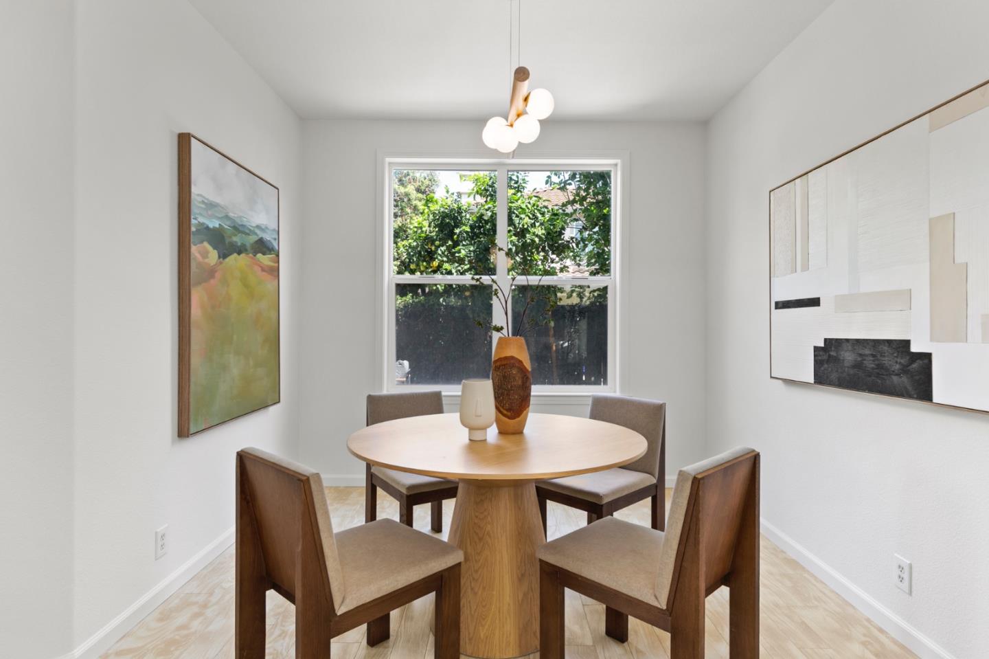 Detail Gallery Image 14 of 32 For 1986 Wayne Cir, San Jose,  CA 95131 - 3 Beds | 2/1 Baths