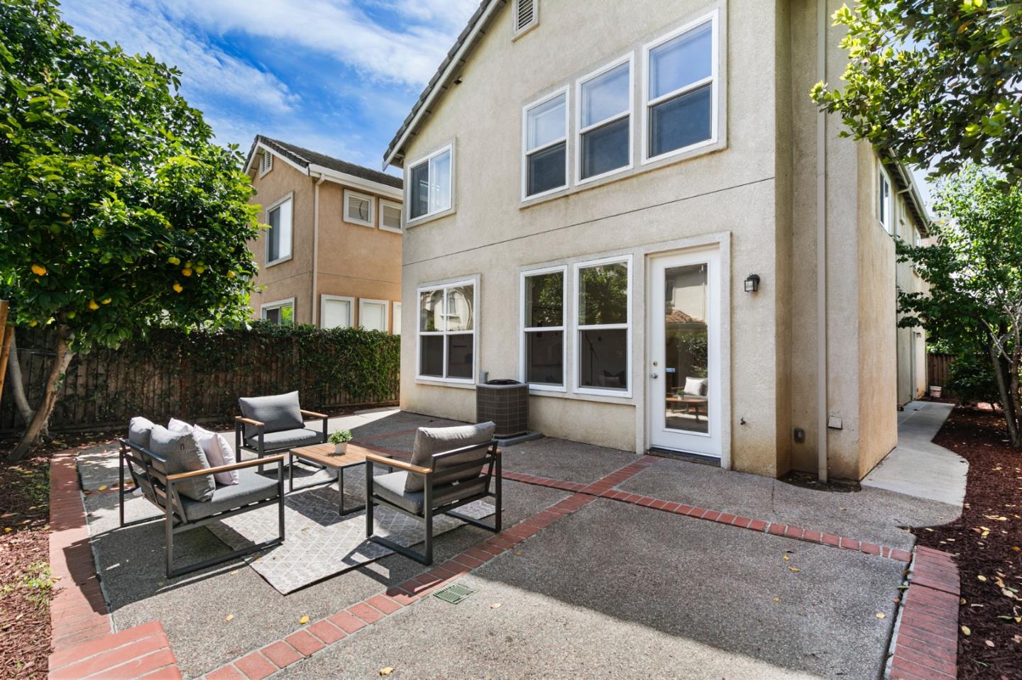 Detail Gallery Image 30 of 32 For 1986 Wayne Cir, San Jose,  CA 95131 - 3 Beds | 2/1 Baths