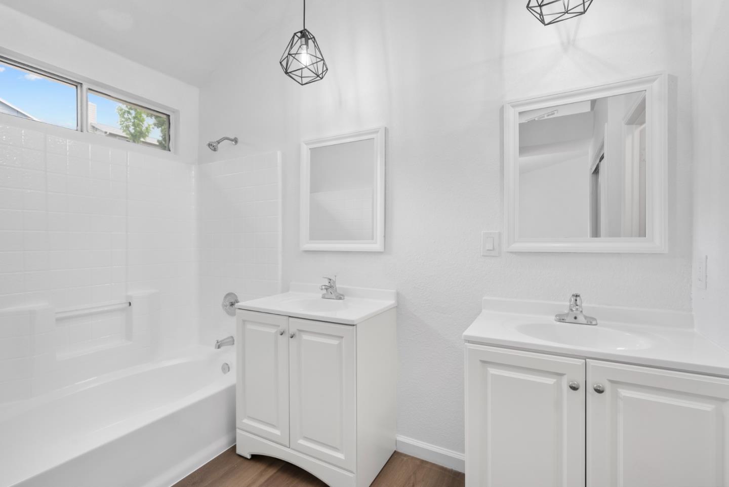 Detail Gallery Image 19 of 32 For 330 Carousel Dr, Vallejo,  CA 94589 - 4 Beds | 2/1 Baths