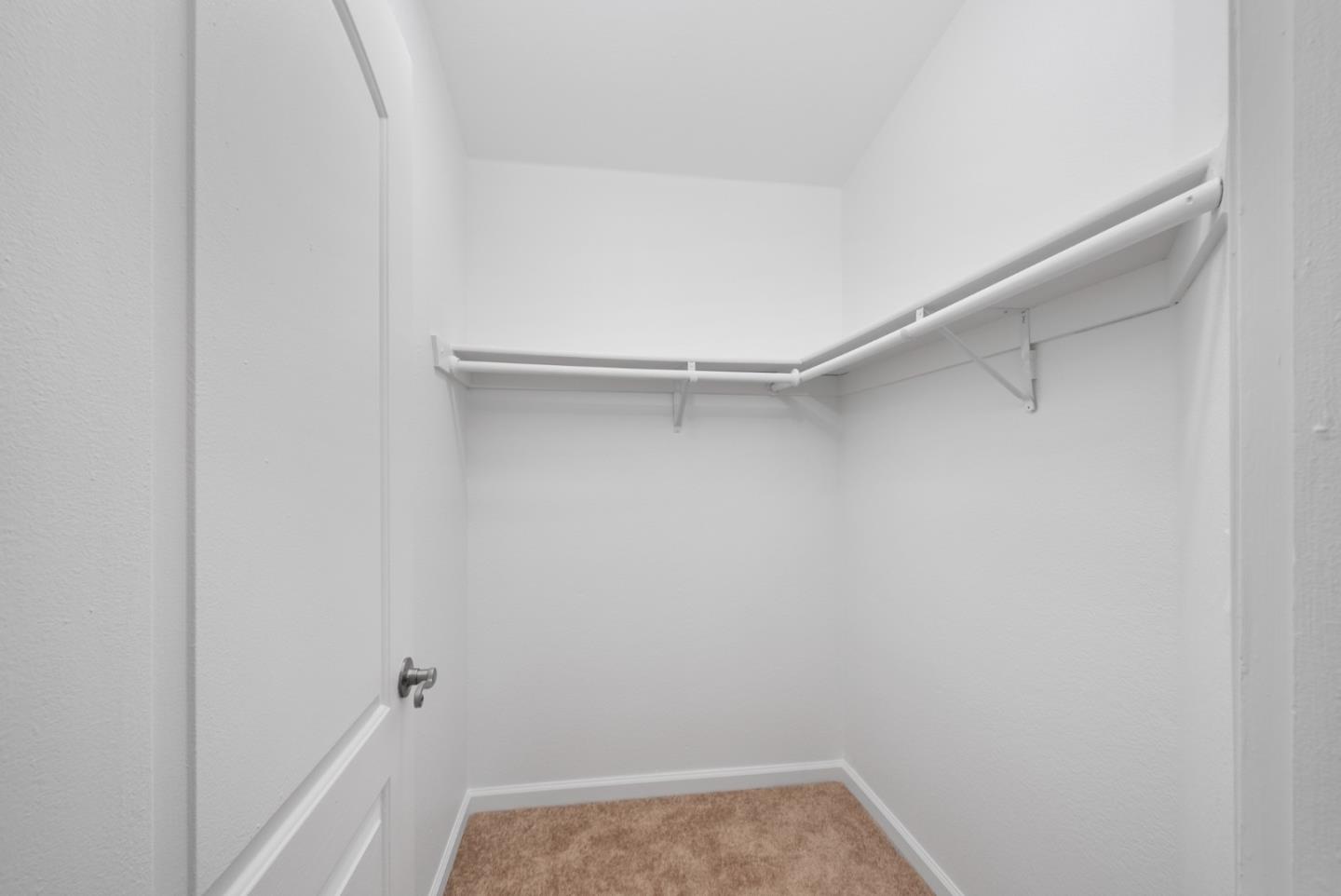 Detail Gallery Image 21 of 32 For 330 Carousel Dr, Vallejo,  CA 94589 - 4 Beds | 2/1 Baths