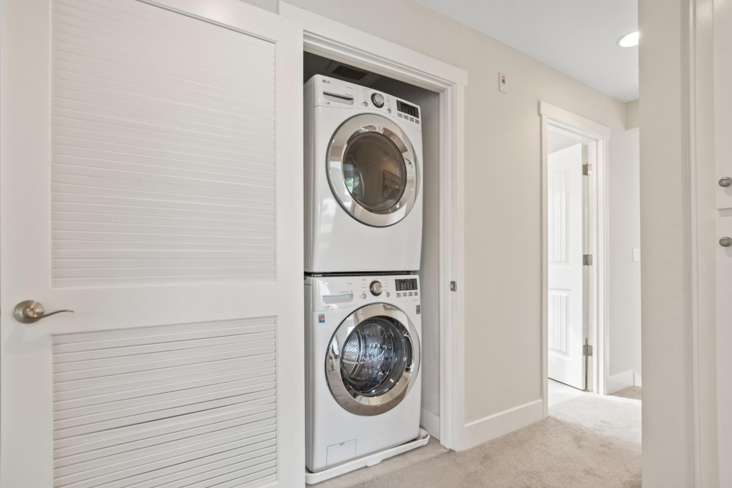 Detail Gallery Image 16 of 30 For 3010 Miles Dr, Santa Clara,  CA 95051 - 3 Beds | 2/1 Baths