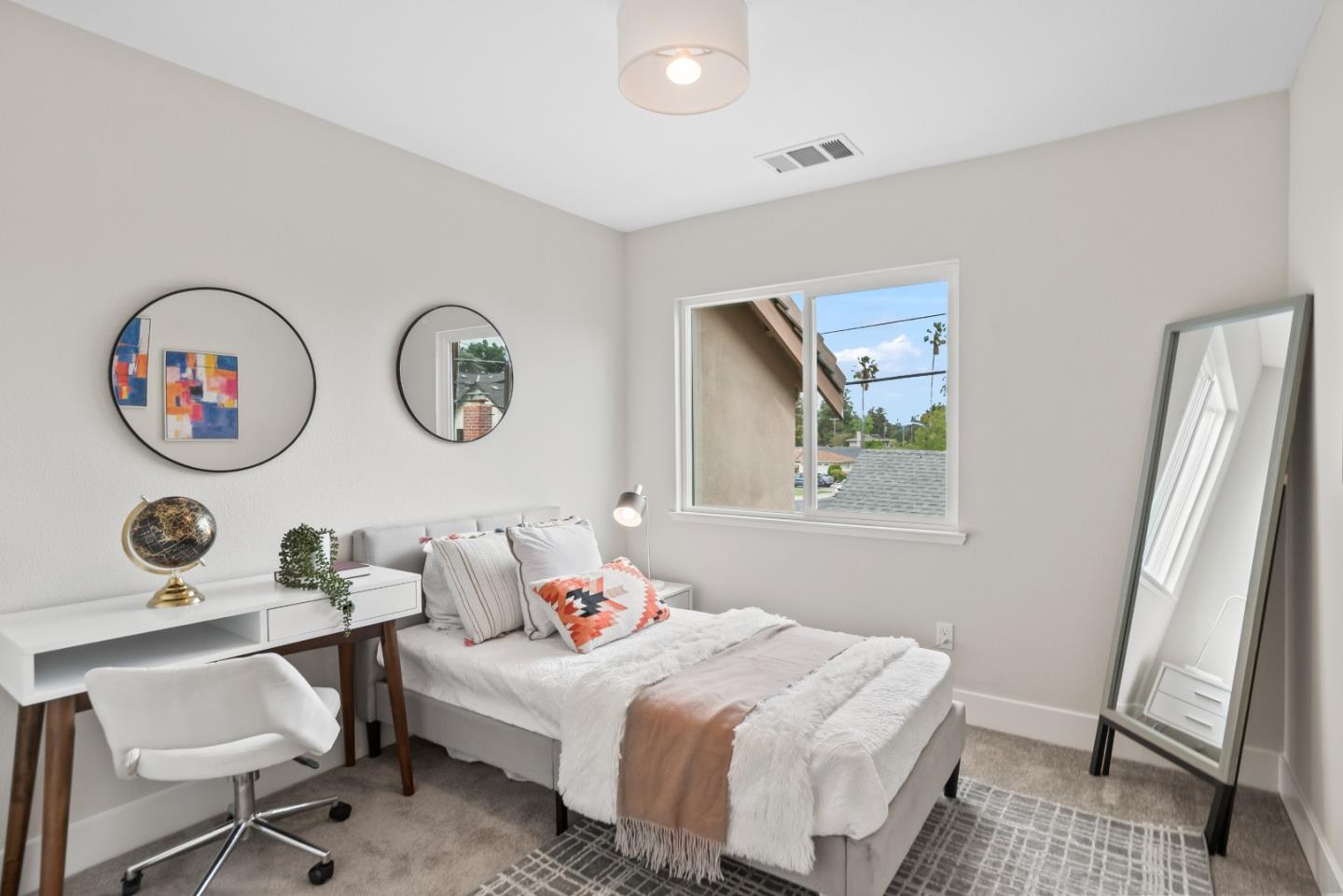 Detail Gallery Image 17 of 30 For 3010 Miles Dr, Santa Clara,  CA 95051 - 3 Beds | 2/1 Baths