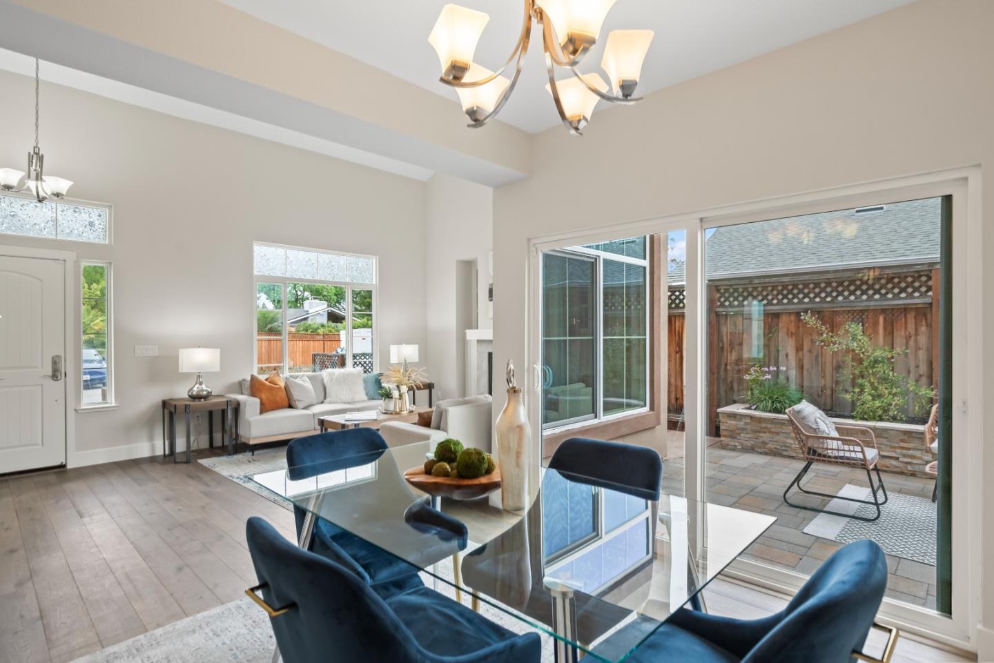 Detail Gallery Image 5 of 30 For 3010 Miles Dr, Santa Clara,  CA 95051 - 3 Beds | 2/1 Baths