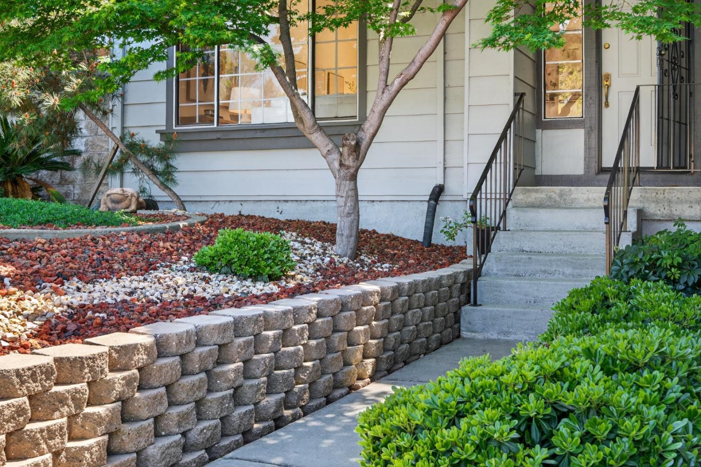 Detail Gallery Image 2 of 62 For 3220 Heritage Point Ct, San Jose,  CA 95148 - 5 Beds | 3 Baths