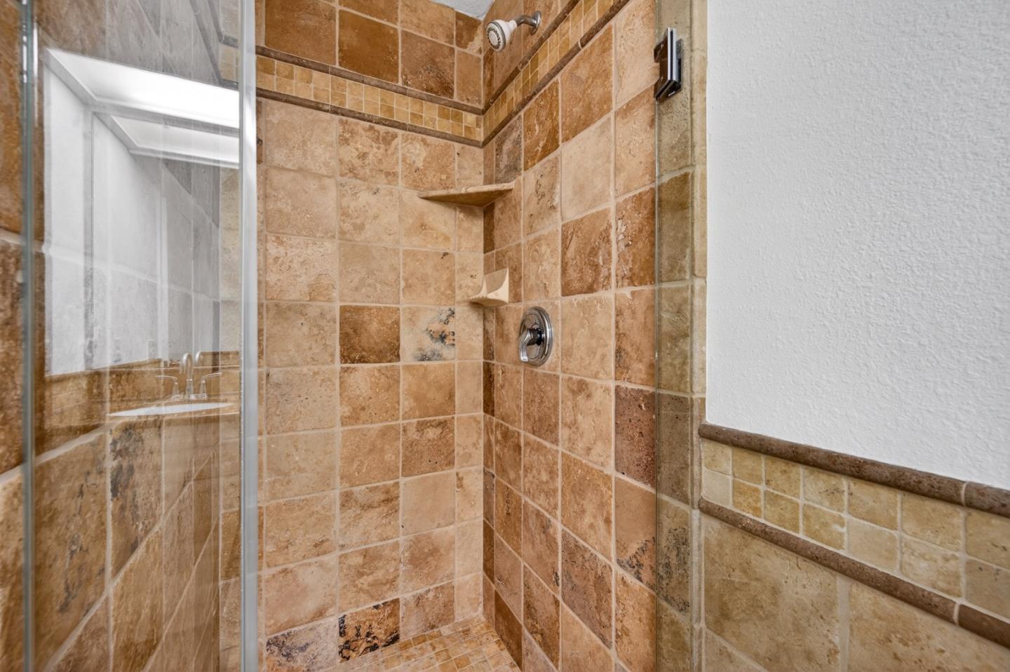 Detail Gallery Image 26 of 62 For 3220 Heritage Point Ct, San Jose,  CA 95148 - 5 Beds | 3 Baths