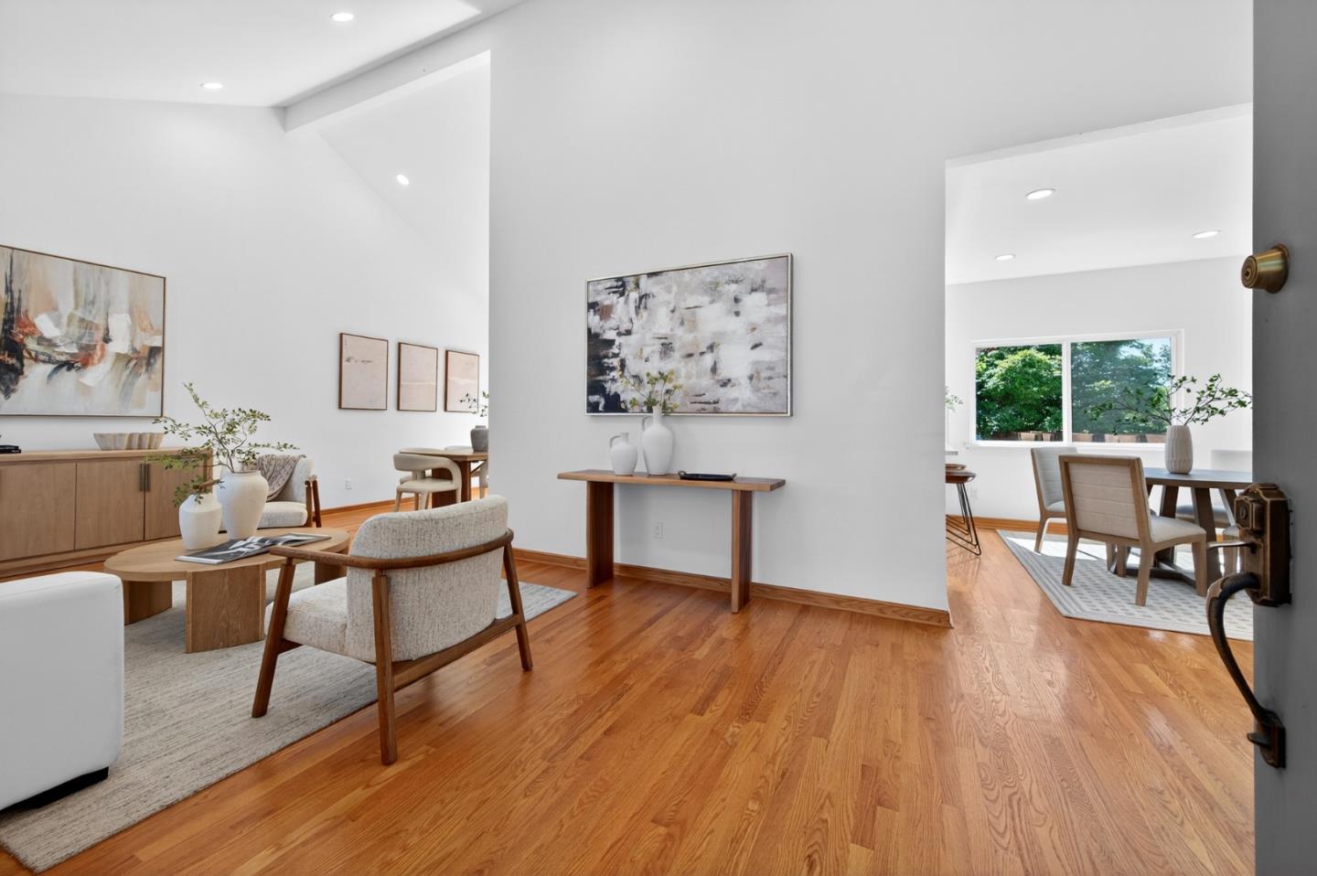 Detail Gallery Image 3 of 62 For 3220 Heritage Point Ct, San Jose,  CA 95148 - 5 Beds | 3 Baths