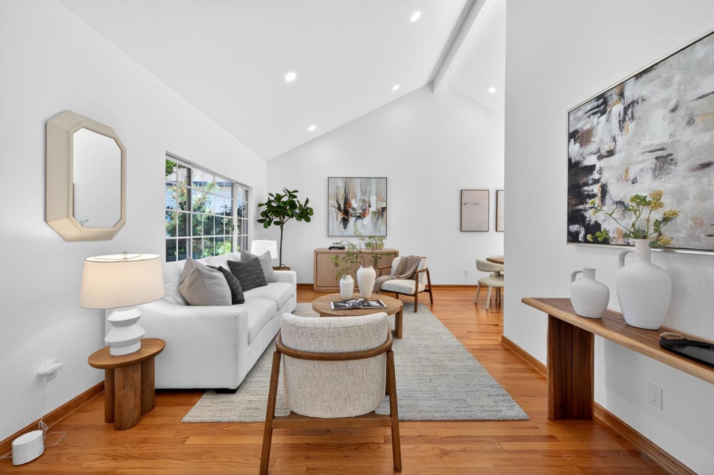 Detail Gallery Image 4 of 62 For 3220 Heritage Point Ct, San Jose,  CA 95148 - 5 Beds | 3 Baths