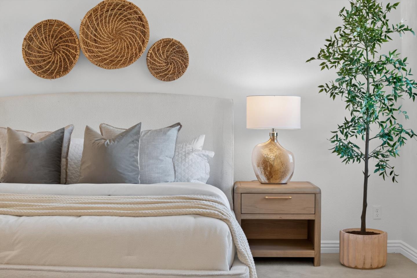 Detail Gallery Image 42 of 62 For 3220 Heritage Point Ct, San Jose,  CA 95148 - 5 Beds | 3 Baths