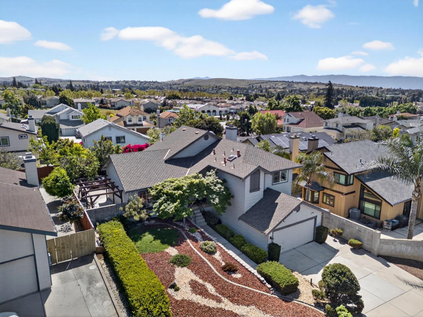 Detail Gallery Image 57 of 62 For 3220 Heritage Point Ct, San Jose,  CA 95148 - 5 Beds | 3 Baths