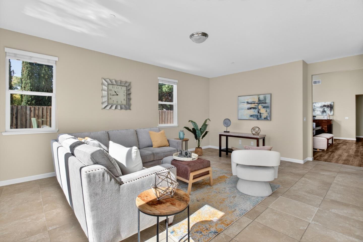 Detail Gallery Image 12 of 53 For 790 Monte Oro Ct, Manteca,  CA 95337 - 4 Beds | 4 Baths