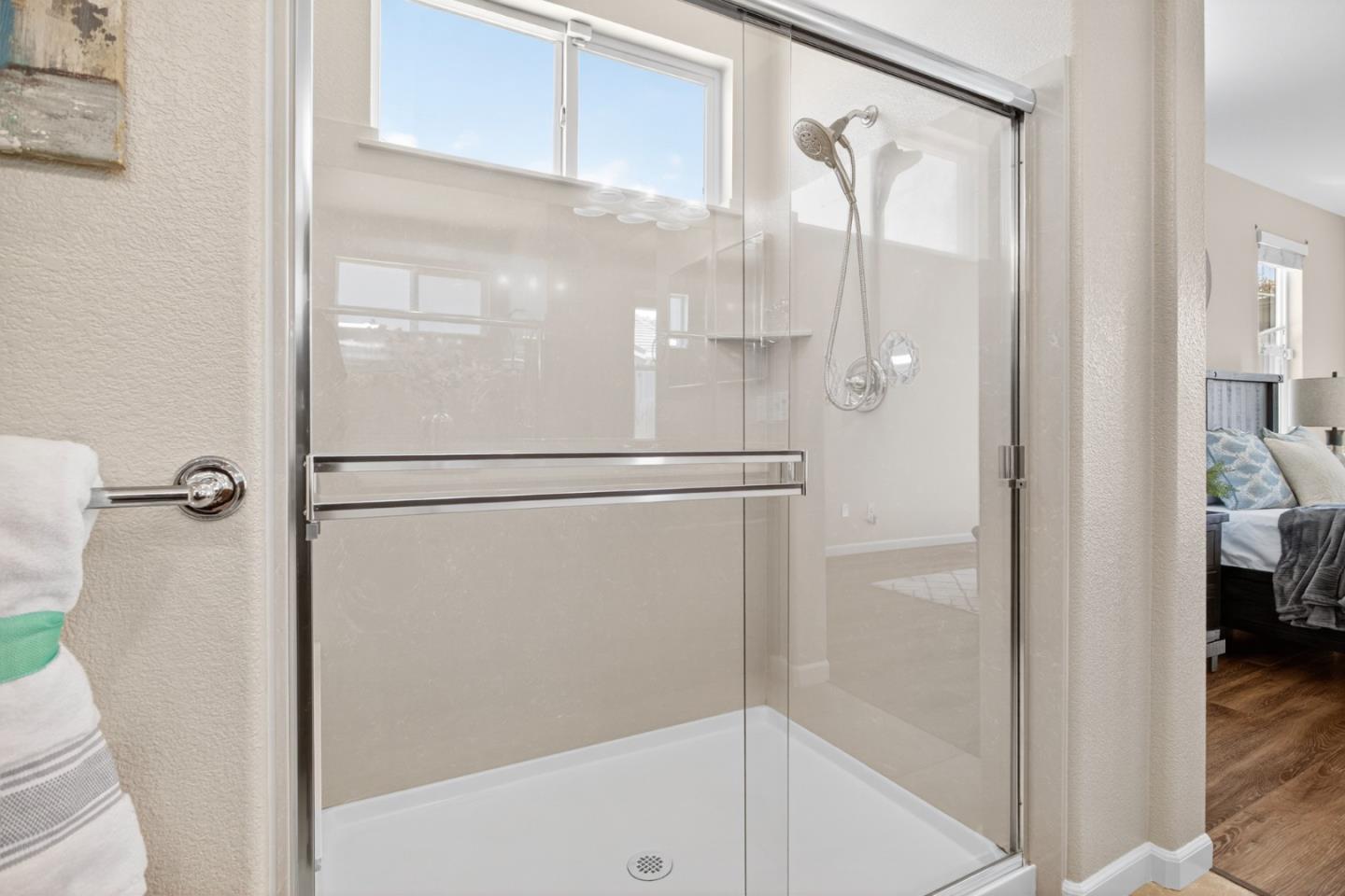 Detail Gallery Image 24 of 53 For 790 Monte Oro Ct, Manteca,  CA 95337 - 4 Beds | 4 Baths