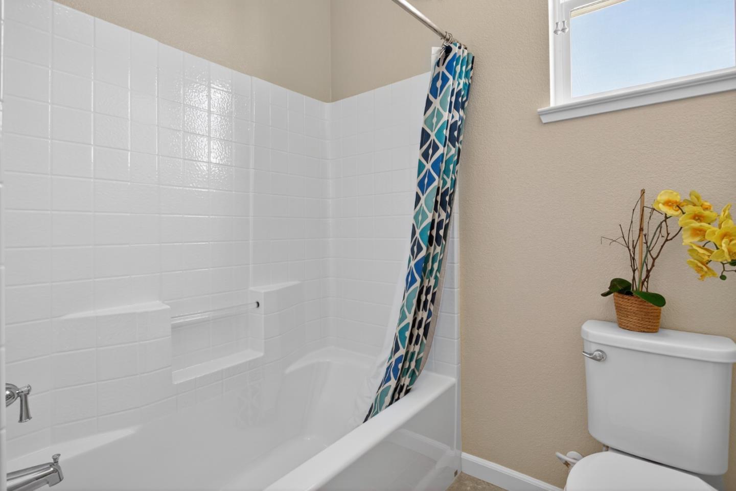 Detail Gallery Image 31 of 53 For 790 Monte Oro Ct, Manteca,  CA 95337 - 4 Beds | 4 Baths