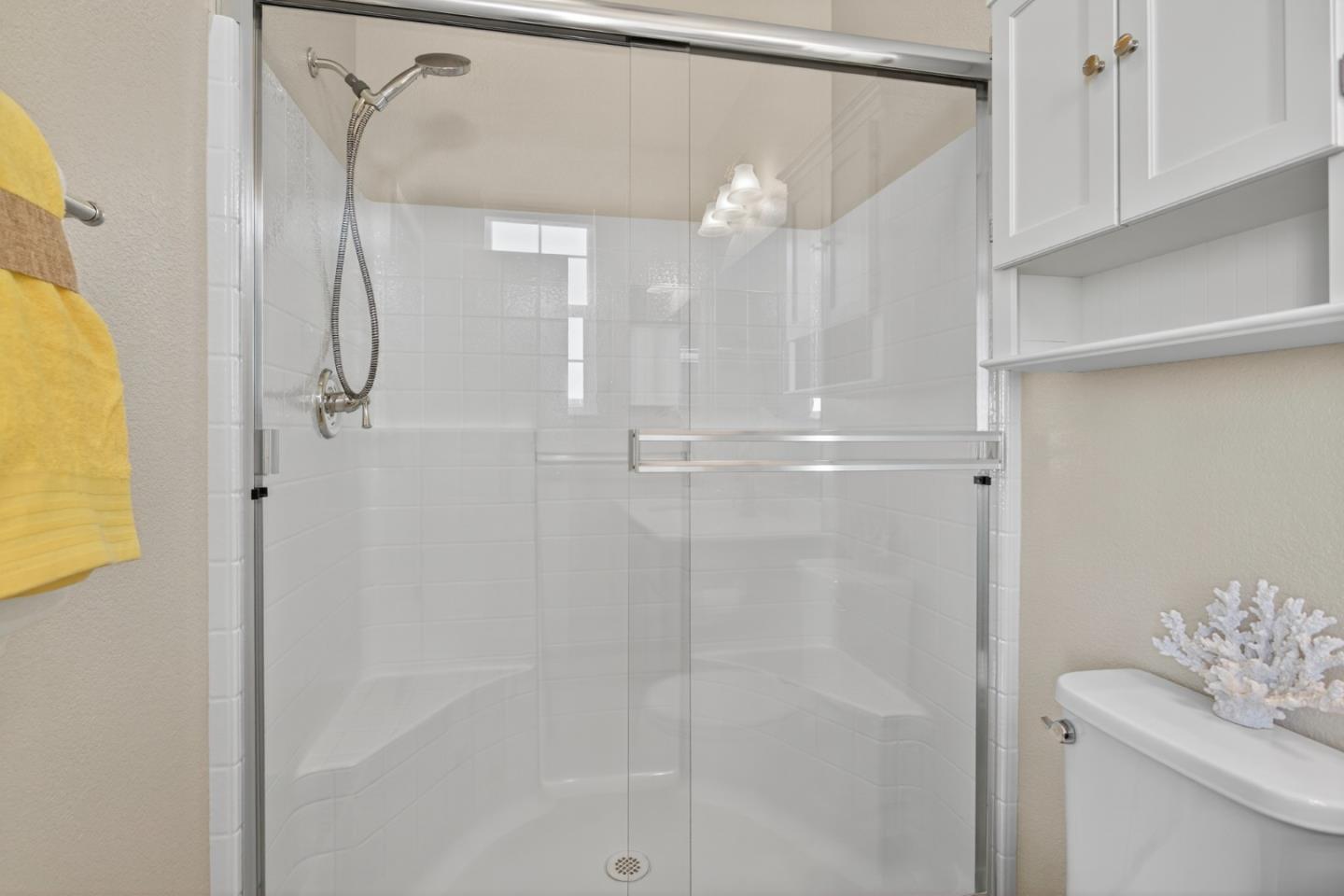 Detail Gallery Image 37 of 53 For 790 Monte Oro Ct, Manteca,  CA 95337 - 4 Beds | 4 Baths