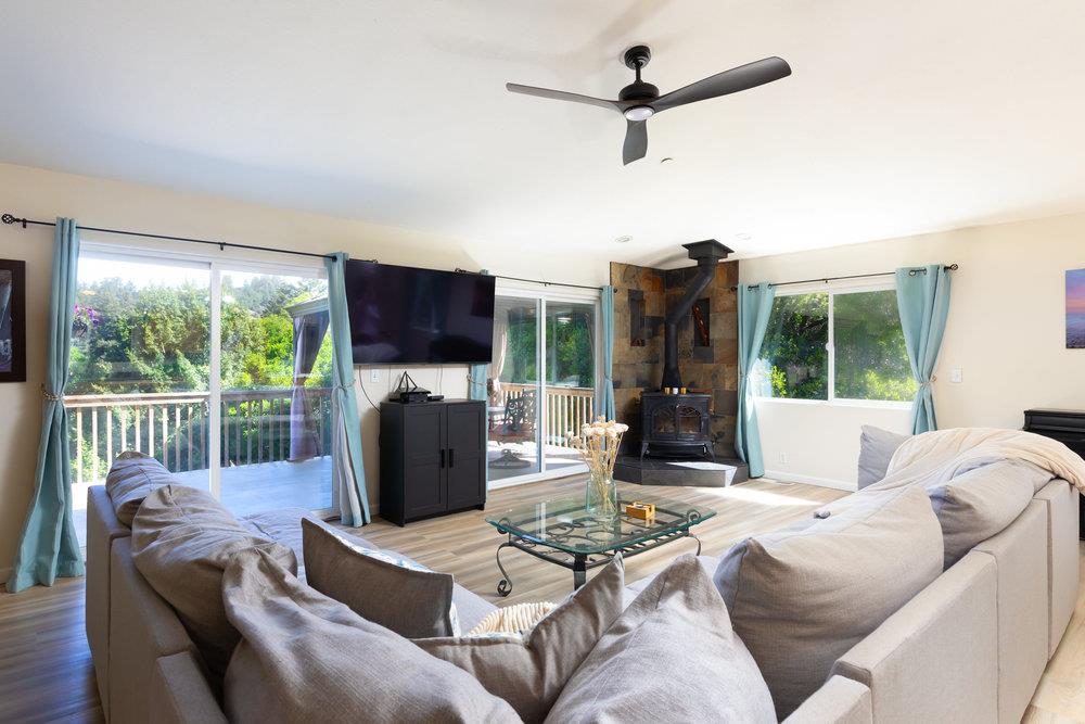 Detail Gallery Image 12 of 38 For 2889 Branciforte Dr, Santa Cruz,  CA 95065 - 4 Beds | 2/1 Baths