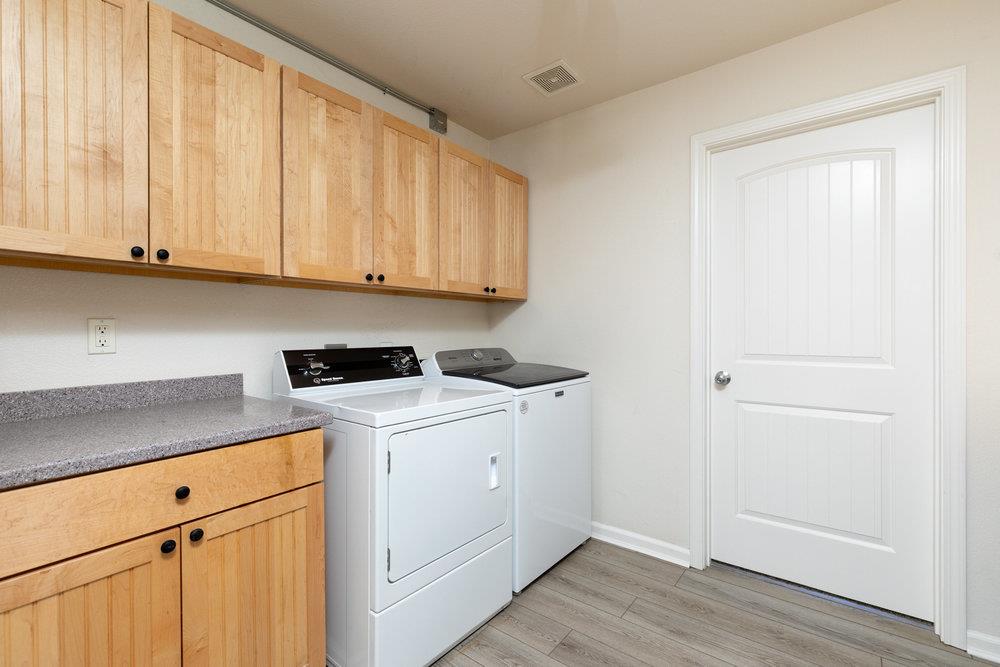 Detail Gallery Image 27 of 38 For 2889 Branciforte Dr, Santa Cruz,  CA 95065 - 4 Beds | 2/1 Baths