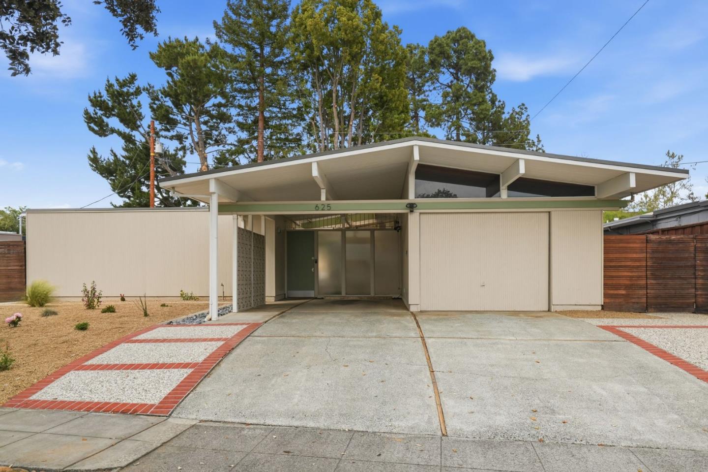 Front Image Thumbnail for ML82041105