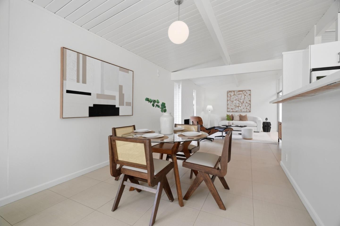 Detail Gallery Image 7 of 29 For 625 W Remington Dr, Sunnyvale,  CA 94087 - 4 Beds | 2 Baths