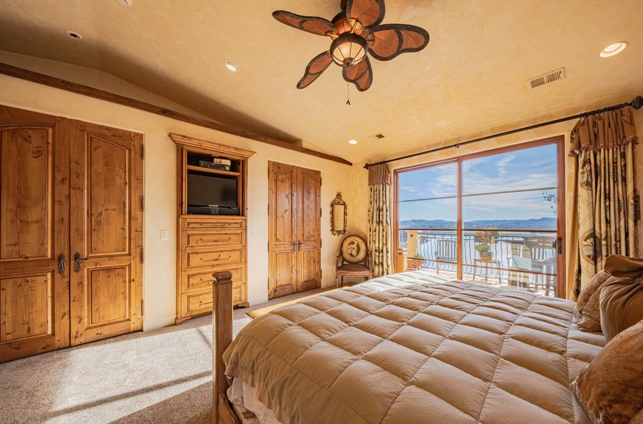 Detail Gallery Image 25 of 62 For 8730 Bluff Ct, Bradley_SLP,  CA 93426 - 5 Beds | 5/1 Baths