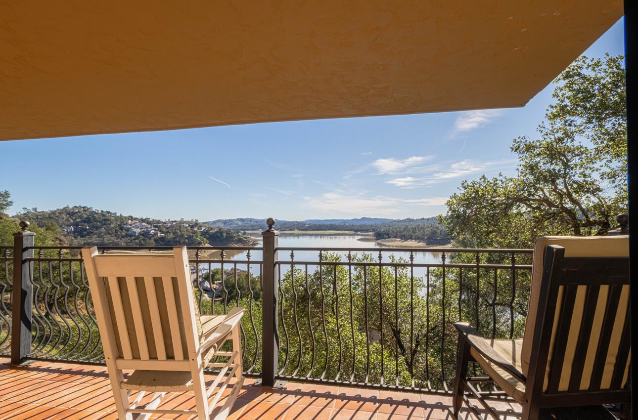 Detail Gallery Image 26 of 62 For 8730 Bluff Ct, Bradley_SLP,  CA 93426 - 5 Beds | 5/1 Baths